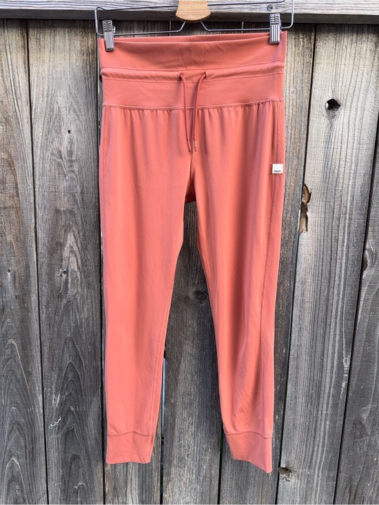 Vuori Pants - Vuori Daily Form Legging Size Medium